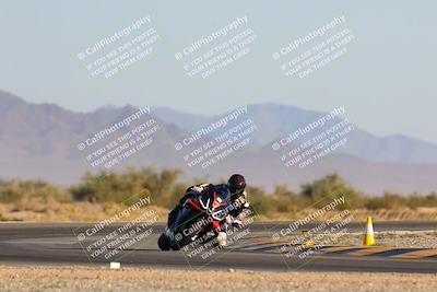 media/Dec-09-2023-SoCal Trackdays (Sat) [[76a8ac2686]]/Turn 15 Set 1 (230pm)/
